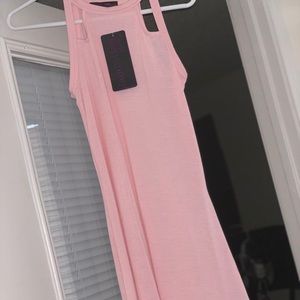 Casual pink dress for the summertime!